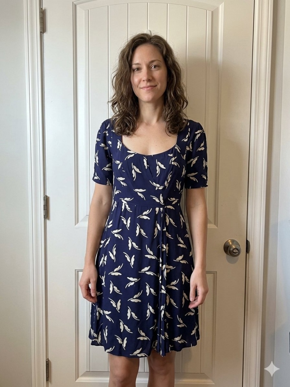 Anthropologie Maeve Navy Short-Sleeve Scoop Neck Dress with Cream Leaf Motif